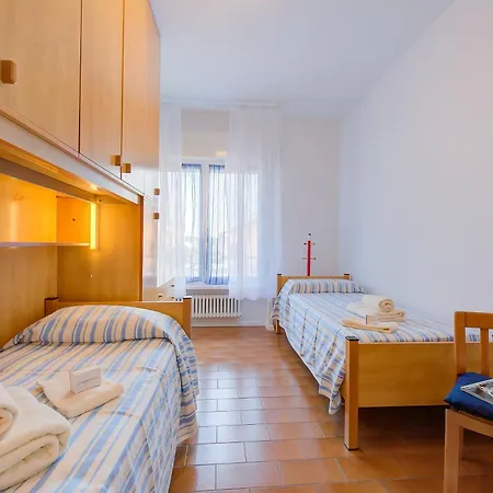 Apartment Casa Caterina 250m From Lake - Happy